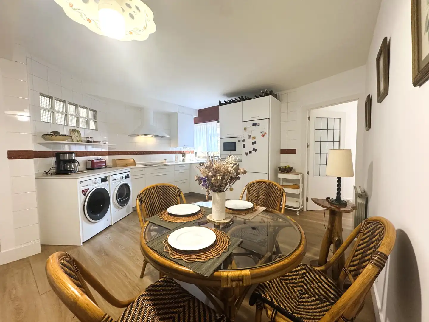Cocina de Piso en venta en Getxo  con Calefacción, Parquet y Amueblado