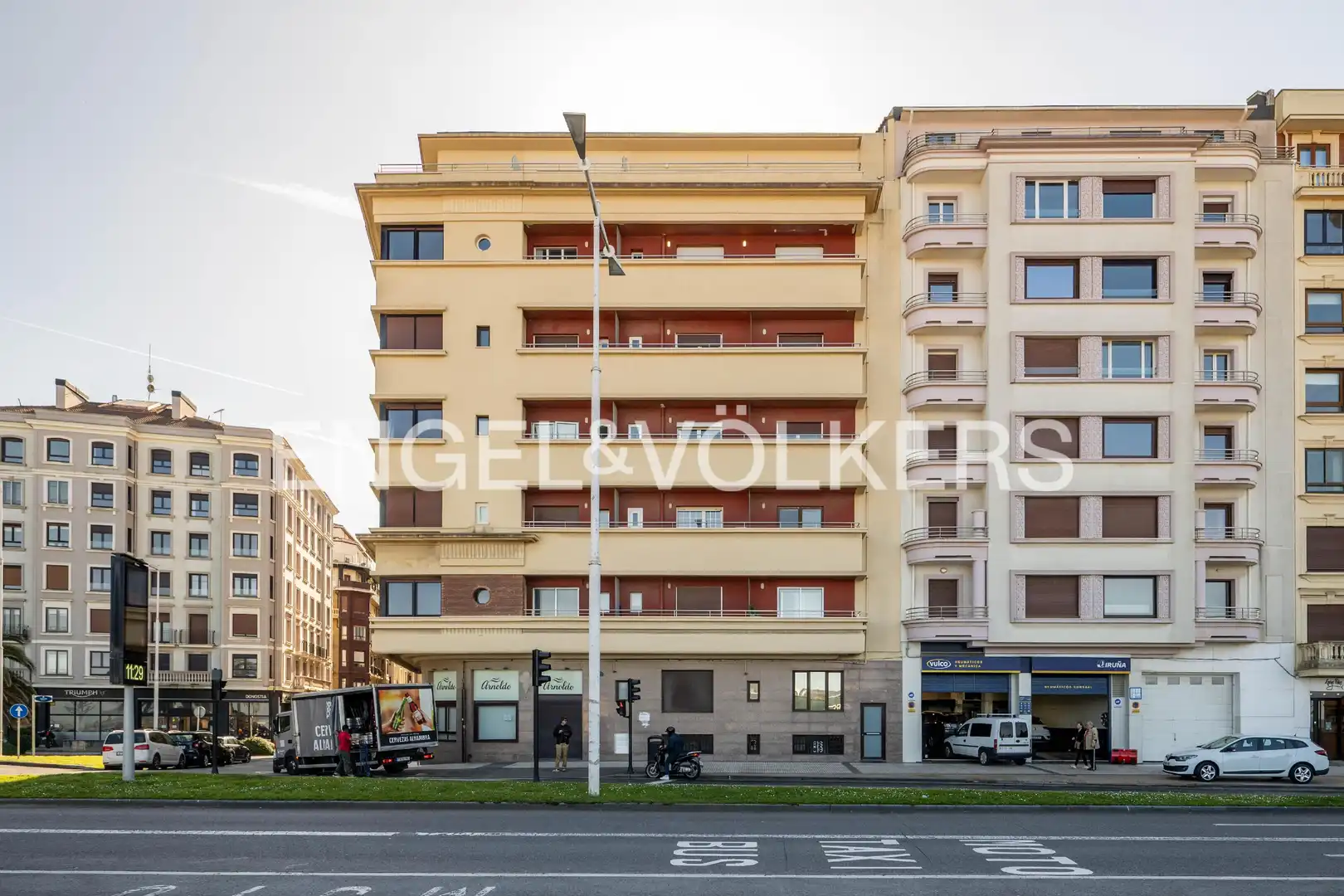 Außenansicht von Wohnung zur Miete in Donostia - San Sebastián  mit Heizung, Terrasse und Möbliert