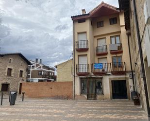 Vista exterior de Apartament en venda en Santurde de Rioja amb Terrassa