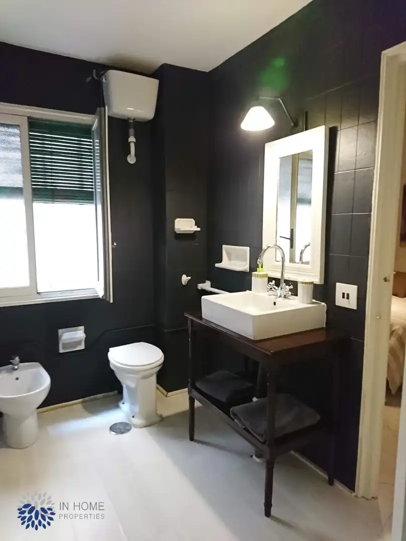 Baño de Piso de alquiler en Alicante / Alacant con Terraza y Balcón