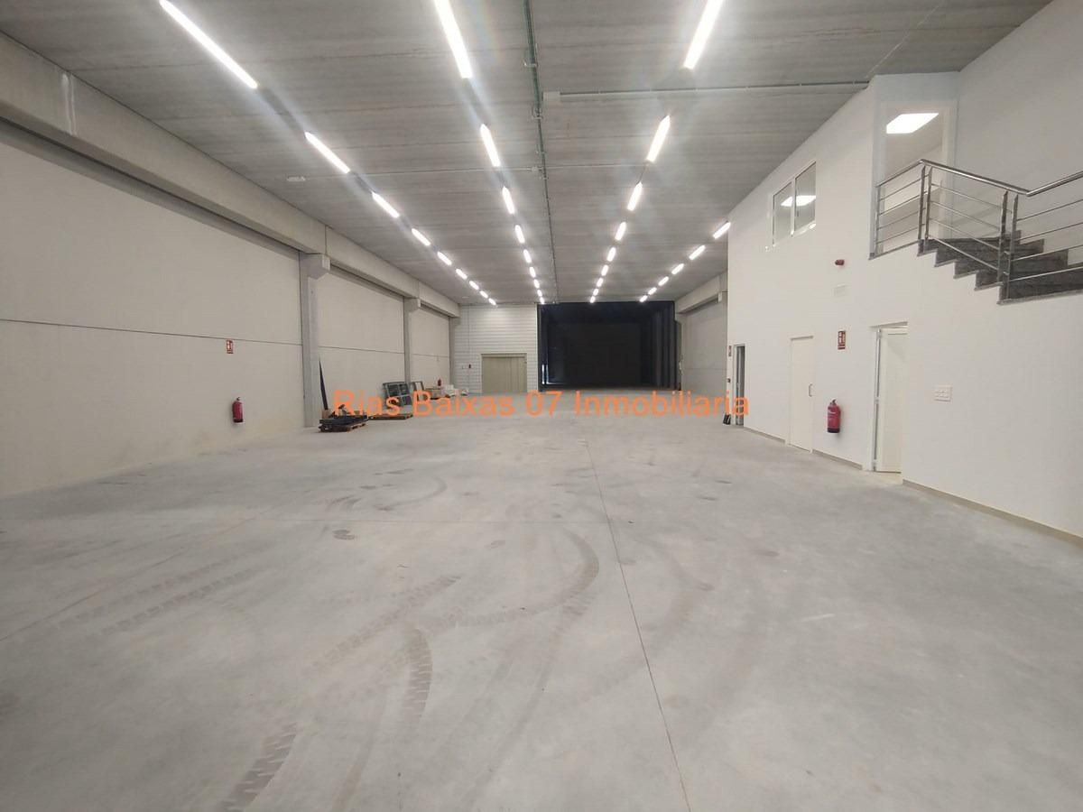 Industrial buildings to rent in Mos