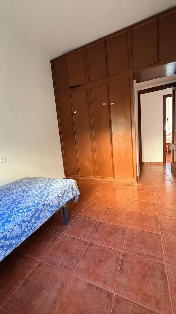 Habitación de Piso en venta en Córdoba con Terraza y Amueblado