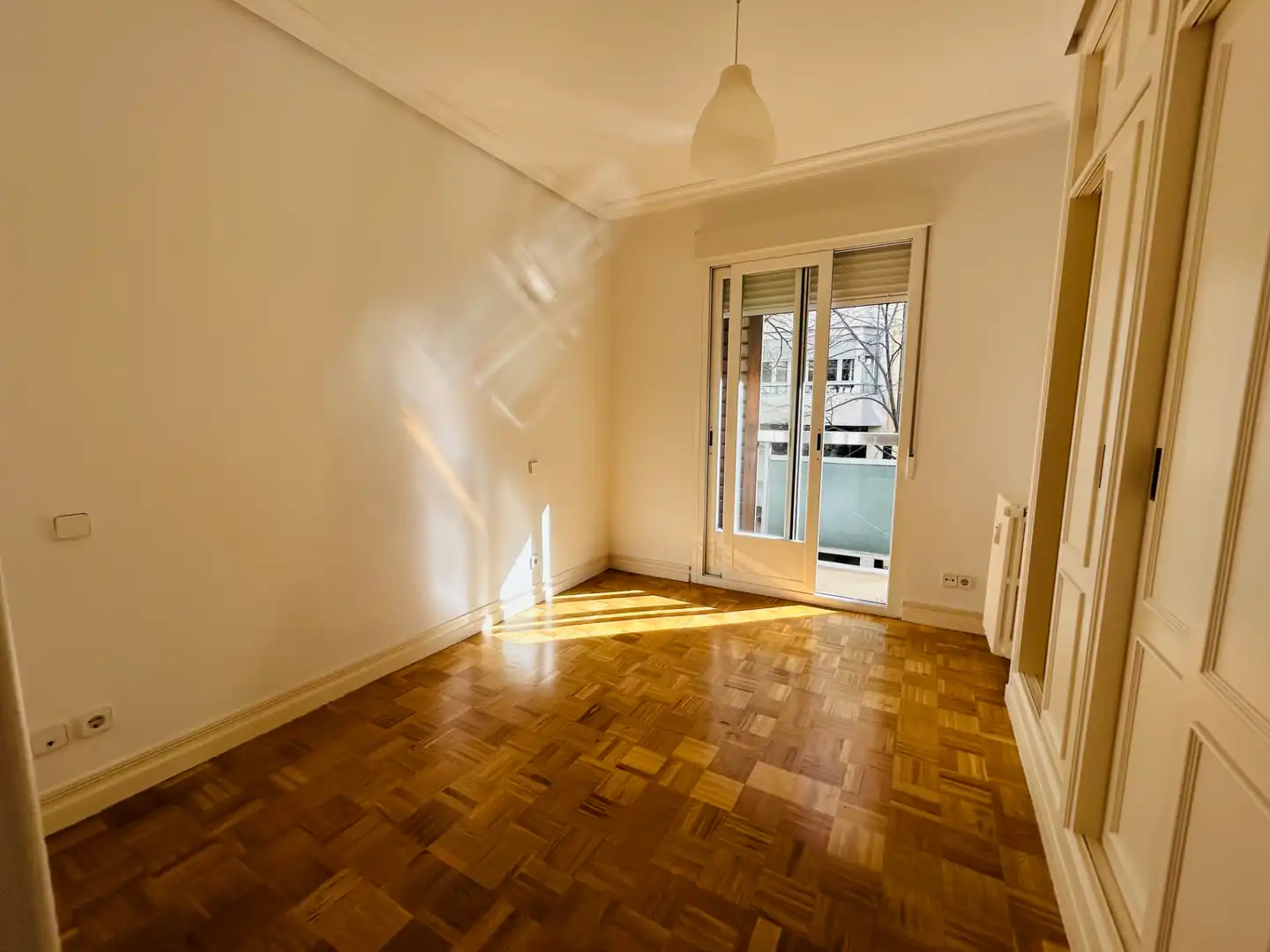 Habitación de Piso de alquiler en Madrid con Aire acondicionado, Calefacción y Parquet