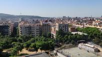 Exterior view of Flat for sale in  Barcelona Capital  with Air Conditioner, Heating and Terrace