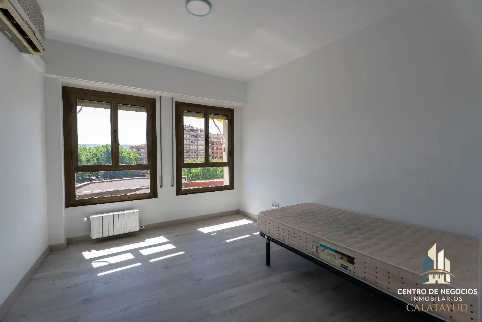 Schlafzimmer von Wohnung zum Verkauf in Calatayud mit Klimaanlage, Heizung und Parkett