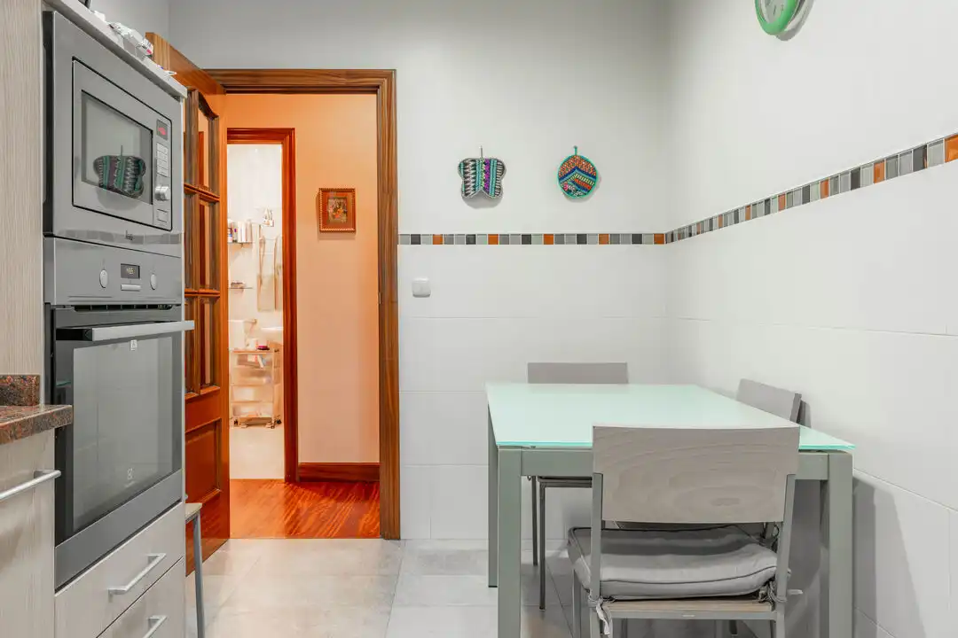 Dining room of Flat for sale in Donostia - San Sebastián   with Heating, Balcony and Alarm