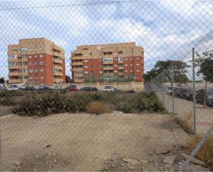 Vista exterior de Residencial en venda en  Almería Capital