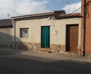 Vista exterior de Casa o xalet en venda en Los Cerralbos