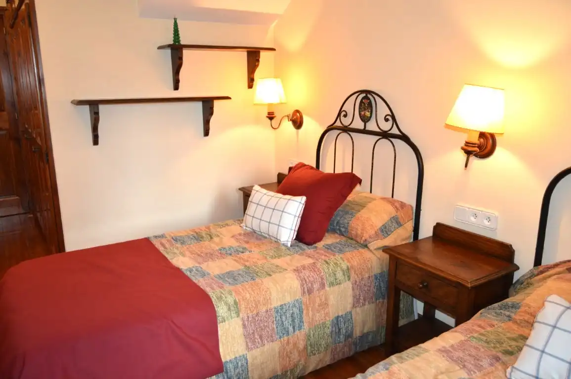 Habitación de Casa o chalet de alquiler en Prullans con Jardín privado, Parquet y Terraza