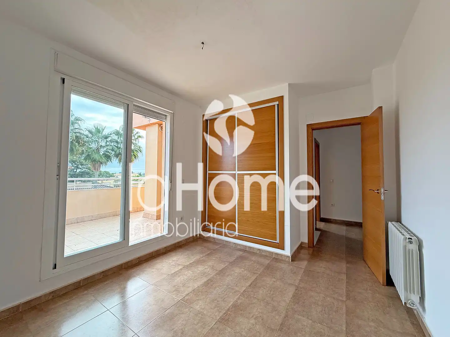 Vista exterior de Casa o chalet de alquiler en Bétera con Aire acondicionado, Calefacción y Jardín privado