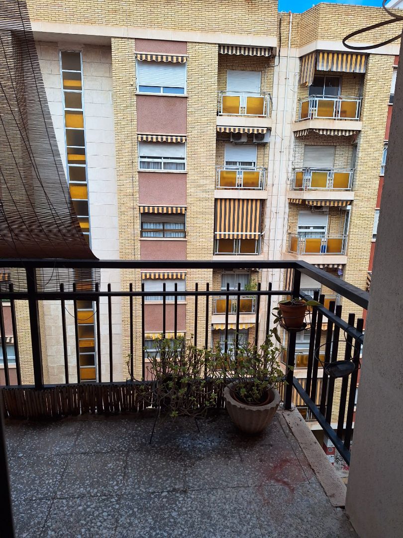 Piso en venta en Carrer de Rugat, Albors, Camins al Grau