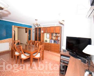 Living room of Flat for sale in  Valencia Capital  with Air Conditioner, Terrace and Balcony