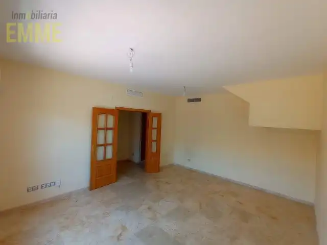 Detached homes for rent in Ronda  with Air Conditioner and Pets allowed