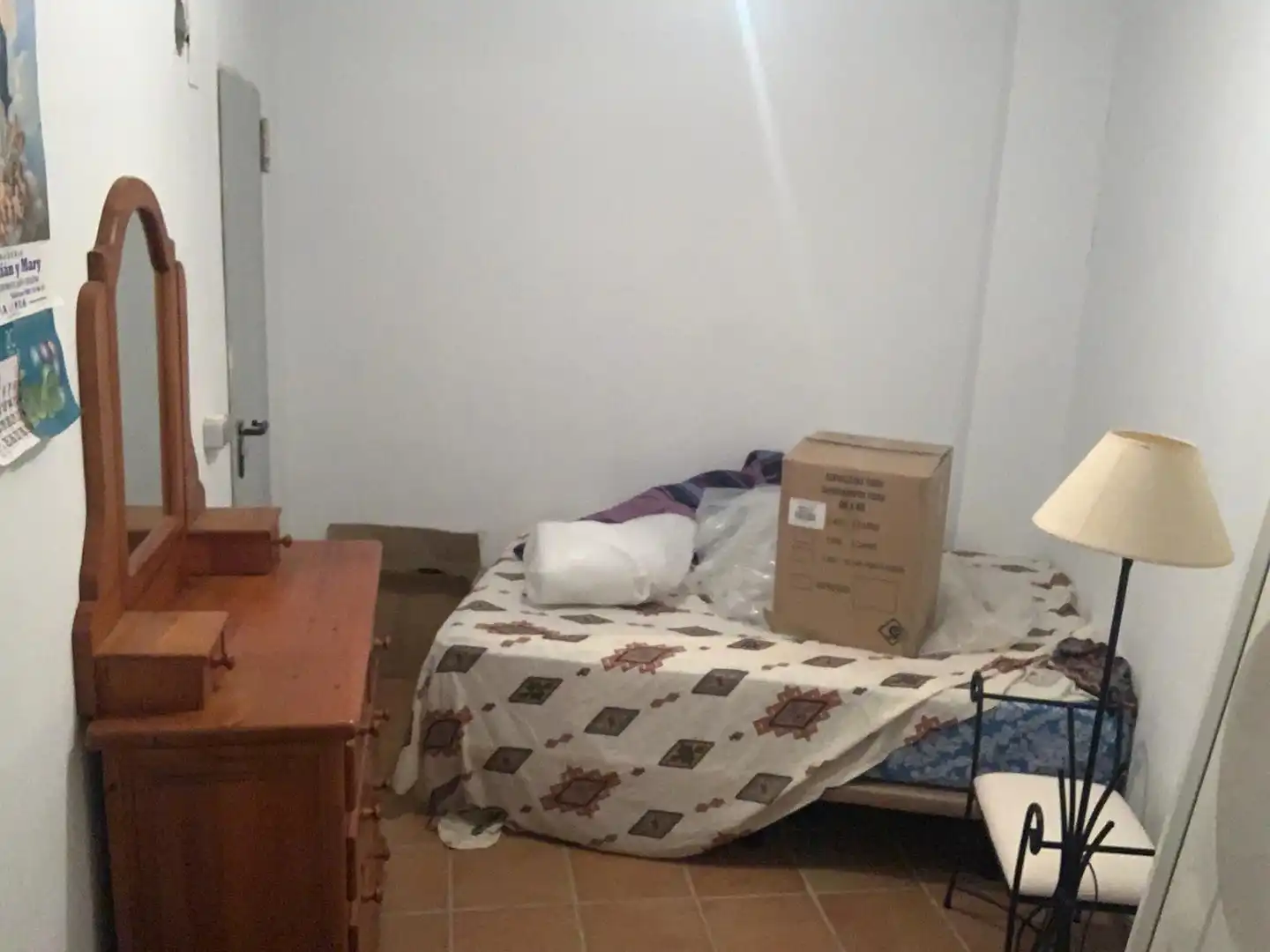 Schlafzimmer von Garage zum Verkauf in Manilva