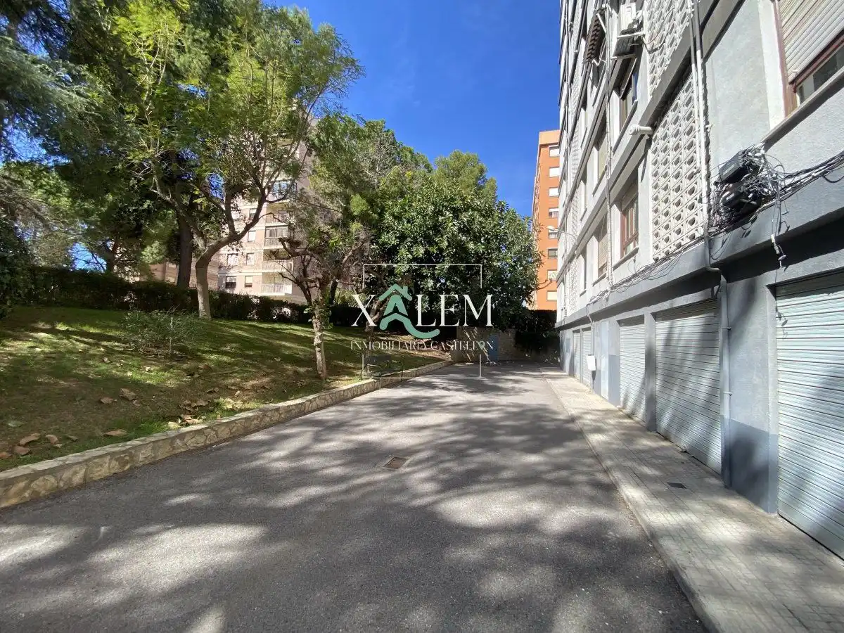 Vista exterior de Pis en venda en Castellón de la Plana / Castelló de la Plana amb Balcó