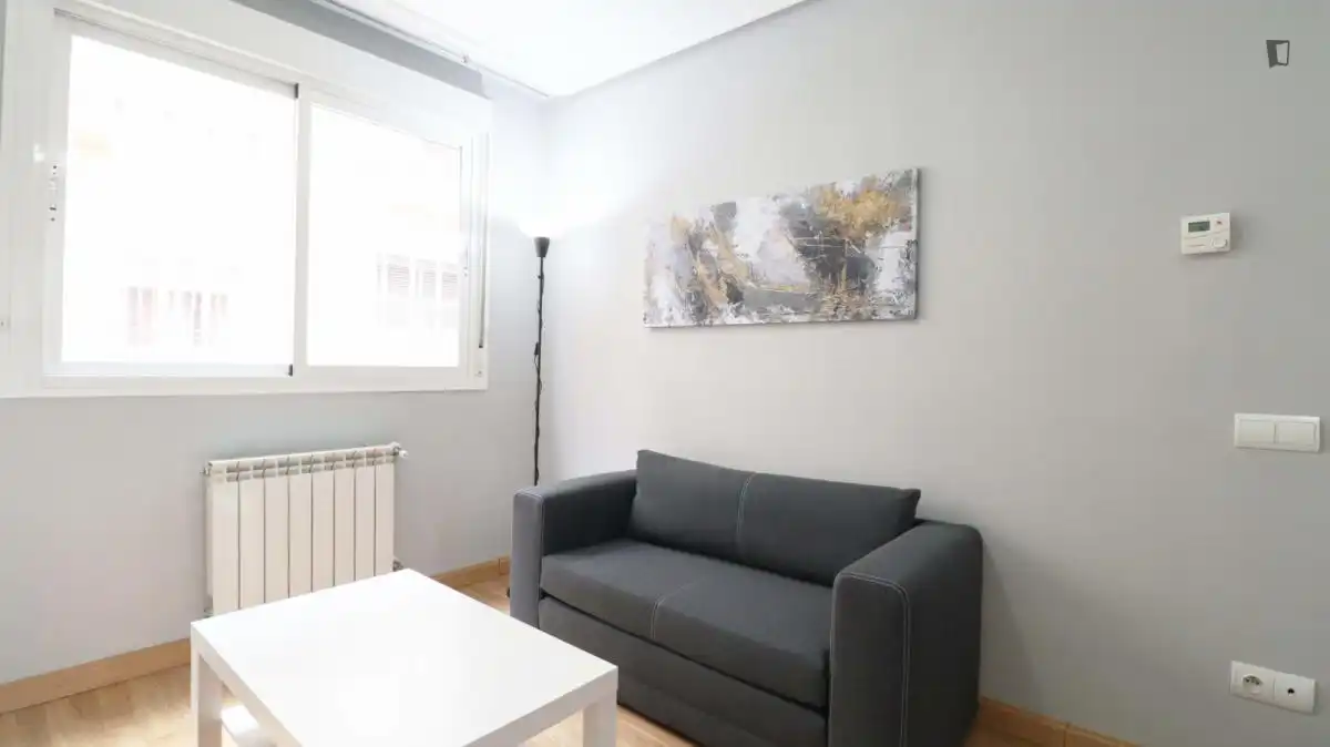 Apartments for rent in Valdeacederas