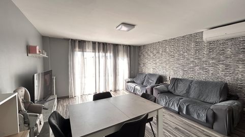 Foto 2 de Piso en venta en Sant Andreu de la Barca, Barcelona