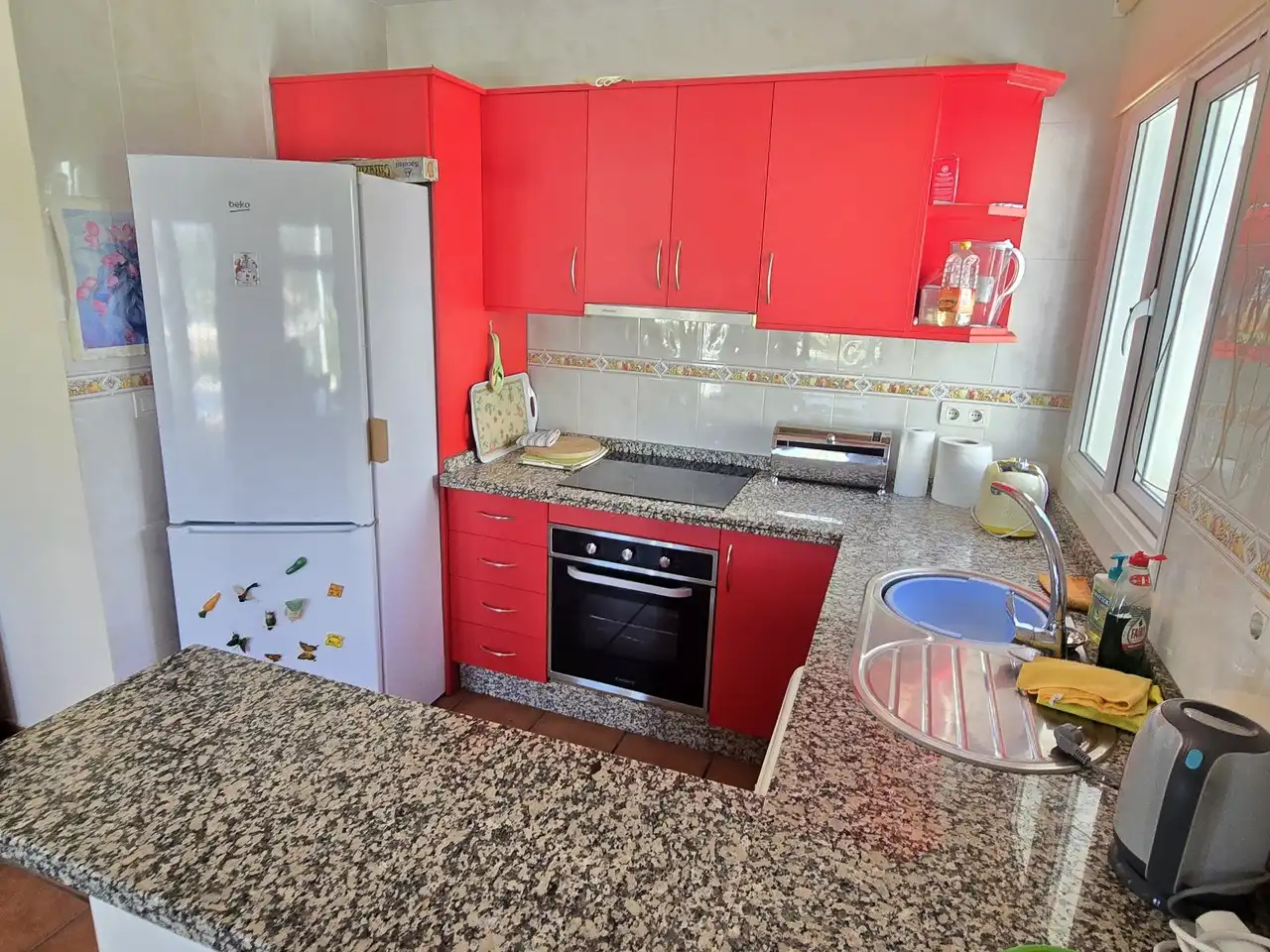 Cuina de Casa o xalet en venda en Viñuela amb Aire condicionat, Terrassa i Piscina