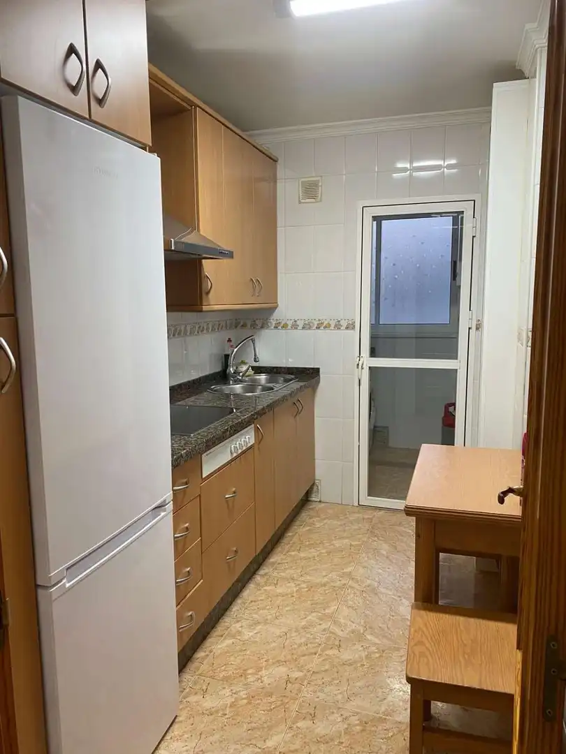 Cocina de Apartamento de alquiler en Vélez-Málaga con Amueblado