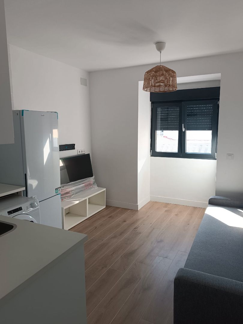 Bedroom of Single-family semi-detached for sale in La Línea de la Concepción  with Air Conditioner, Terrace and Furnished