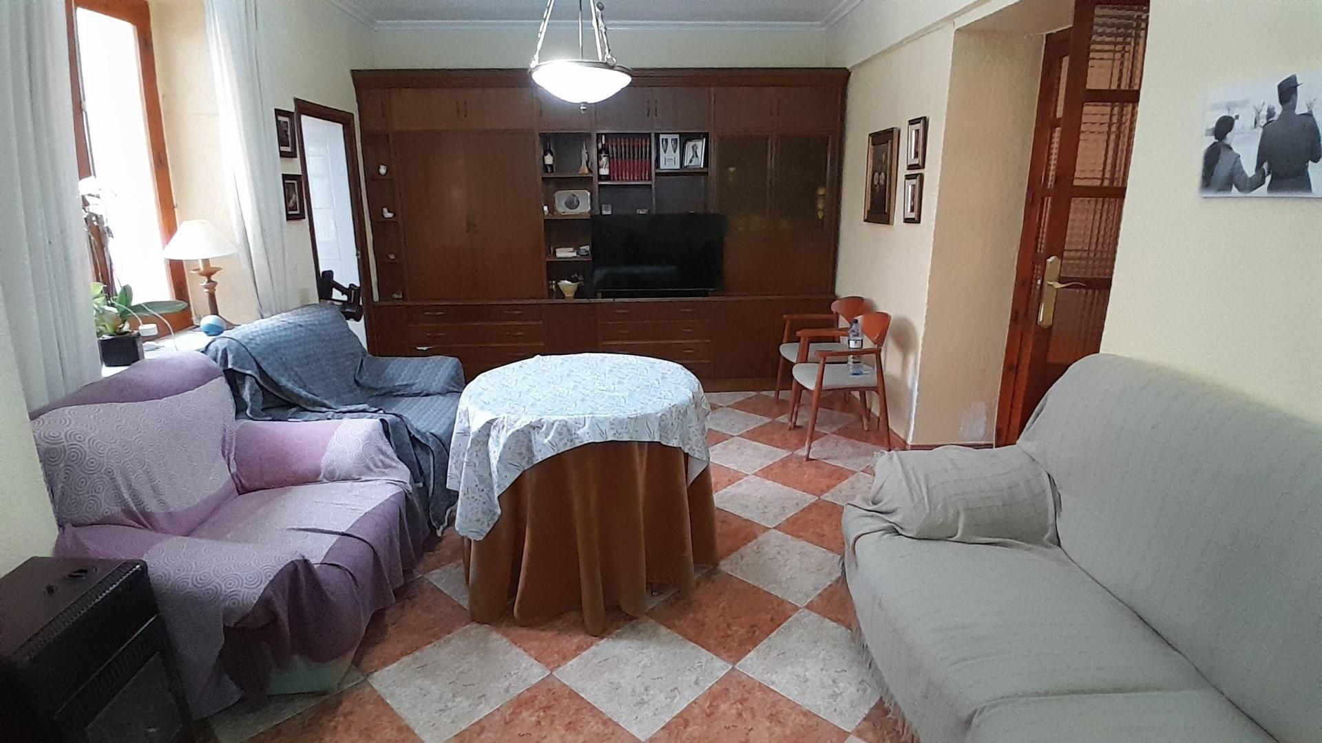 Erdgeschoss zum Verkauf