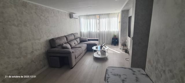 Piso en Venta en Girón - Las Delicias