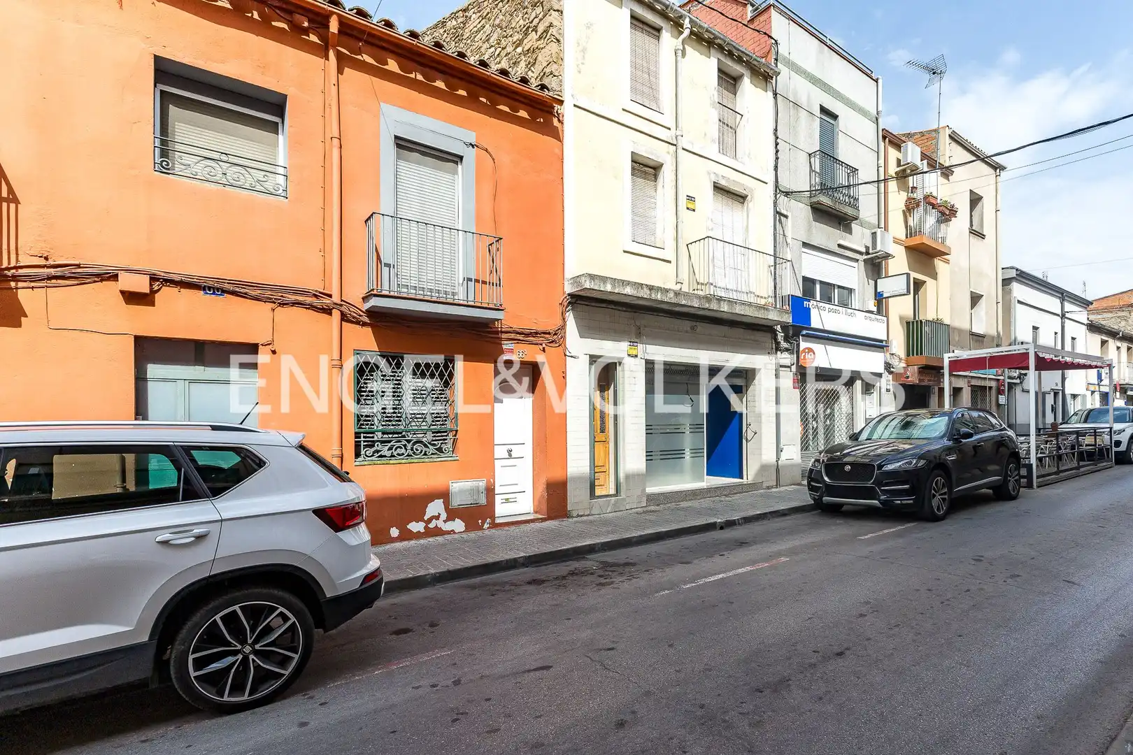 Vista exterior de Casa adosada en venda en Sant Vicenç de Castellet amb Calefacció i Jardí privat