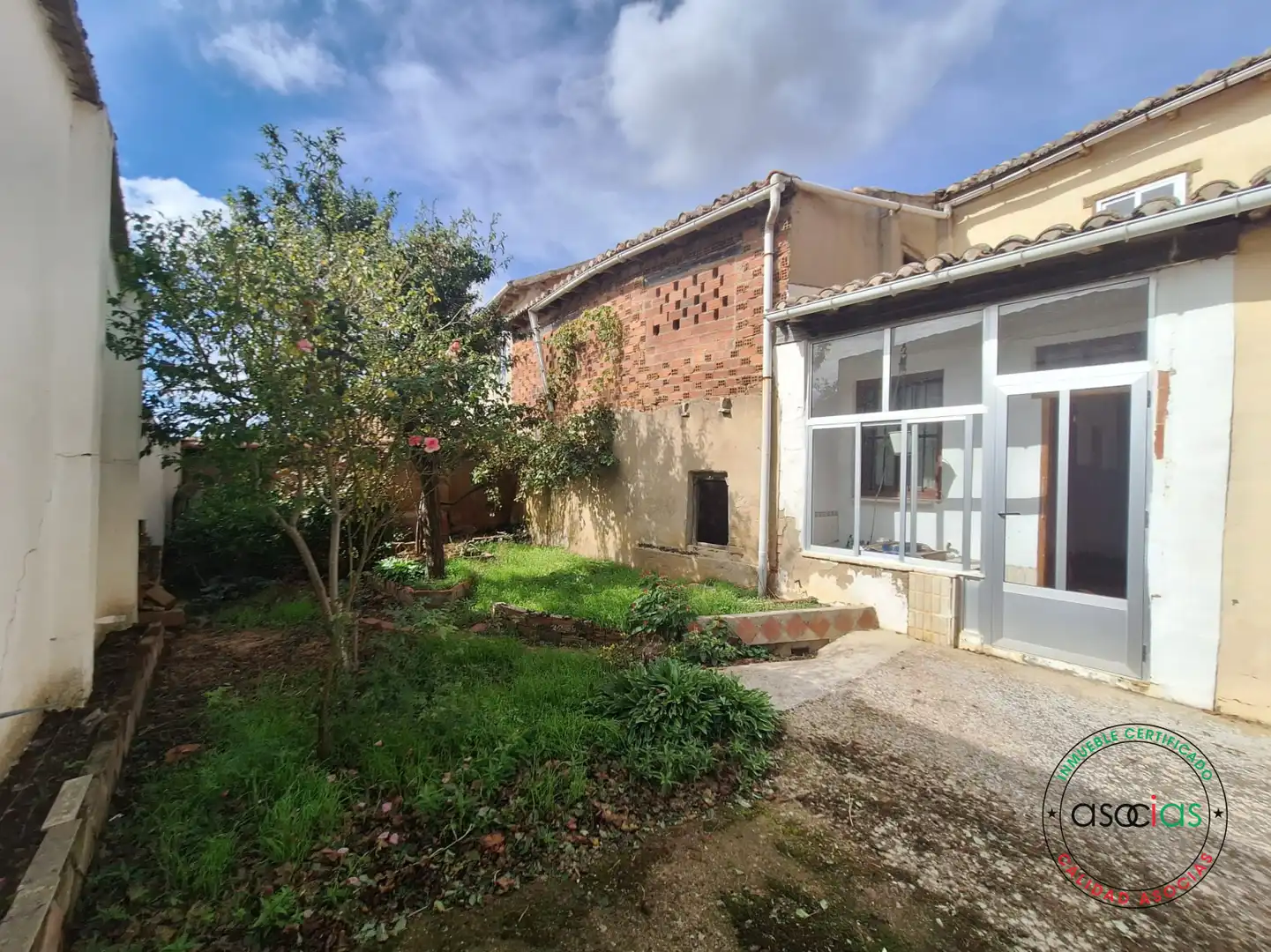 Jardín de Casa adosada en venta en Grajal de Campos con Calefacción, Jardín privado y Balcón