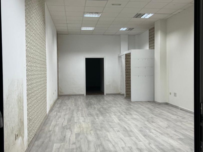 Local de alquiler en Xove con Parquet