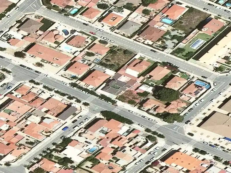 House for sale in Avenida Cadis de
