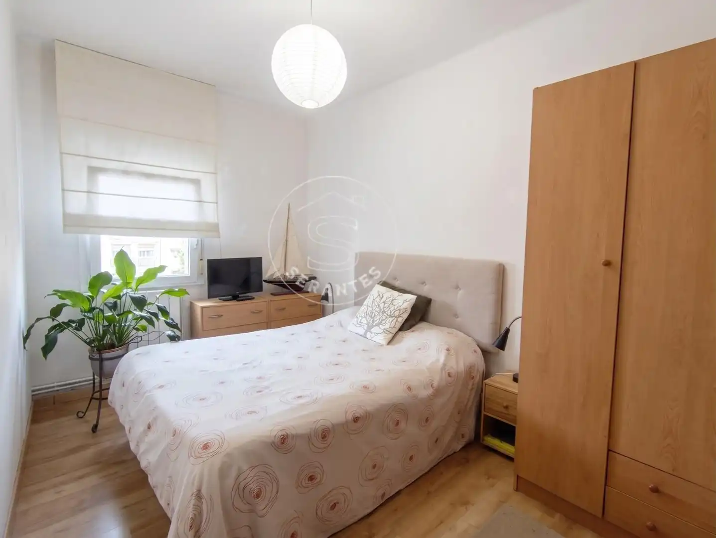 Habitación de Piso en venta en  Pamplona / Iruña con Calefacción