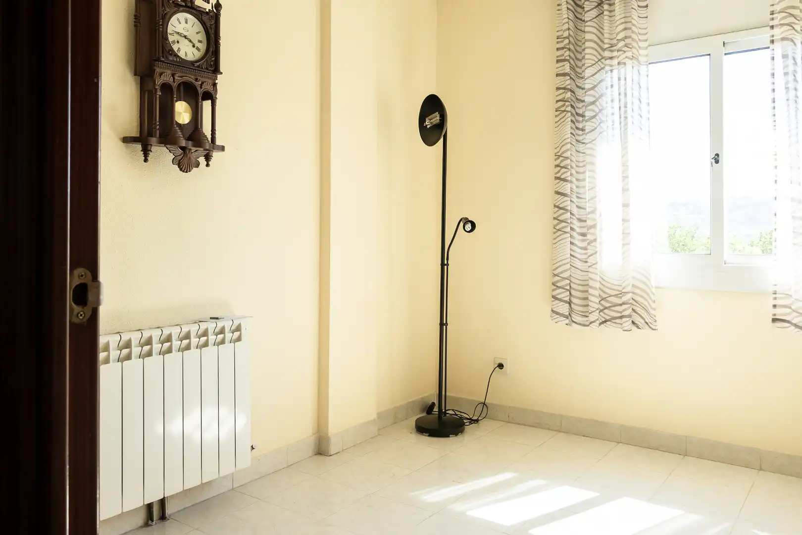 Sala de estar de Casa o chalet en venta en Abrera con Calefacción, Jardín privado y Trastero