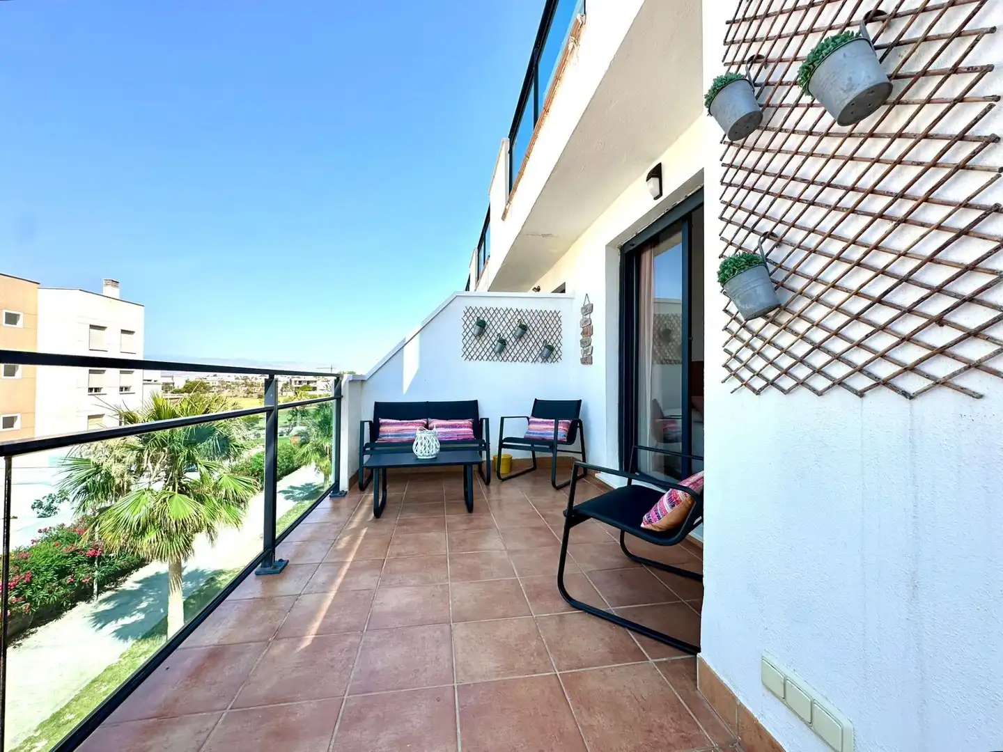 Terraza de Piso en venta en Almería con Aire acondicionado, Terraza y Trastero