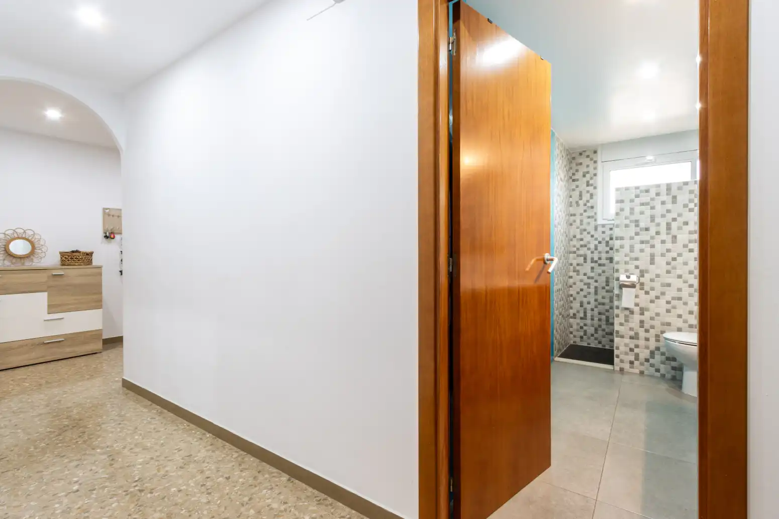 Flat with lift for sale in Nord-est, imagen 26