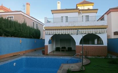 House or chalet for sale in Calle Orden de Los Templarios, Gines