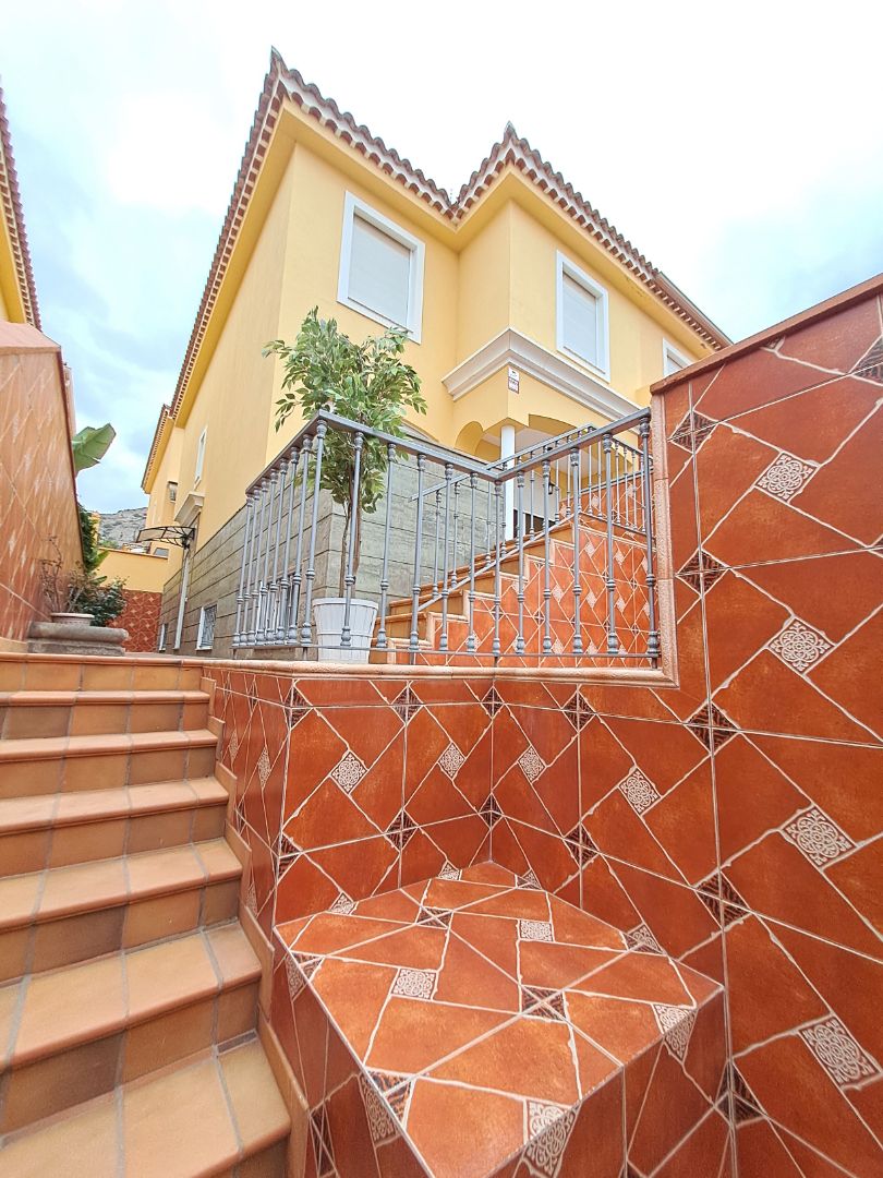 Casa o xalet en venda a Calle Llano de los Naranjos, San Lorenzo