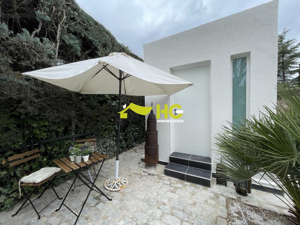 Study to rent in El Bosque