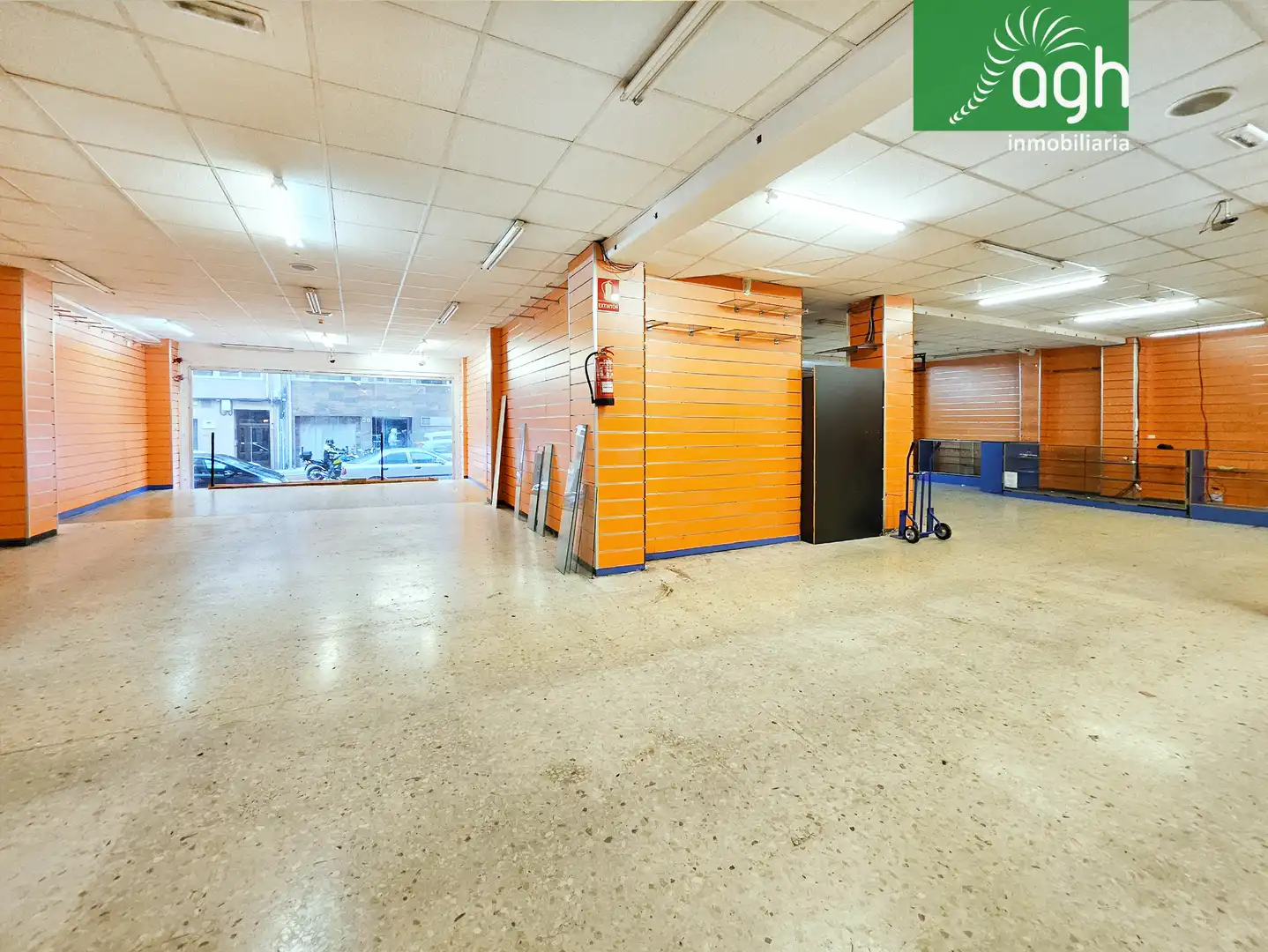 Local comercial en alquiler en Rúa Oidor Gregorio Tovar 30