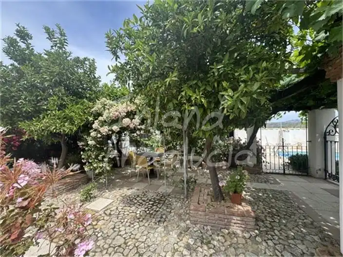 Garden of Country homes for sale in Fuente-Tójar  with Air Conditioner, Terrace and Storage room
