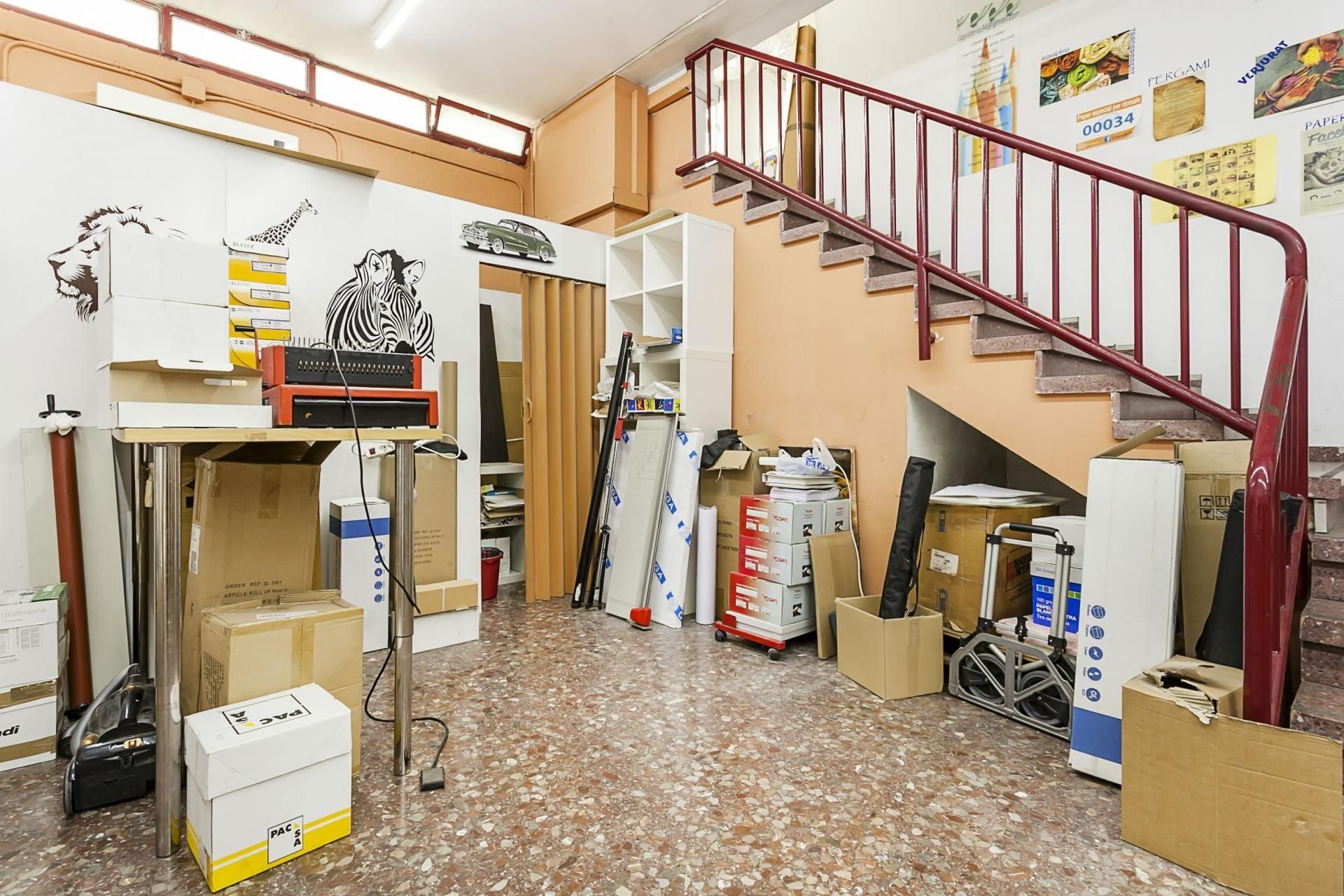 Premises for sale in  Barcelona Capital  with Air Conditioner