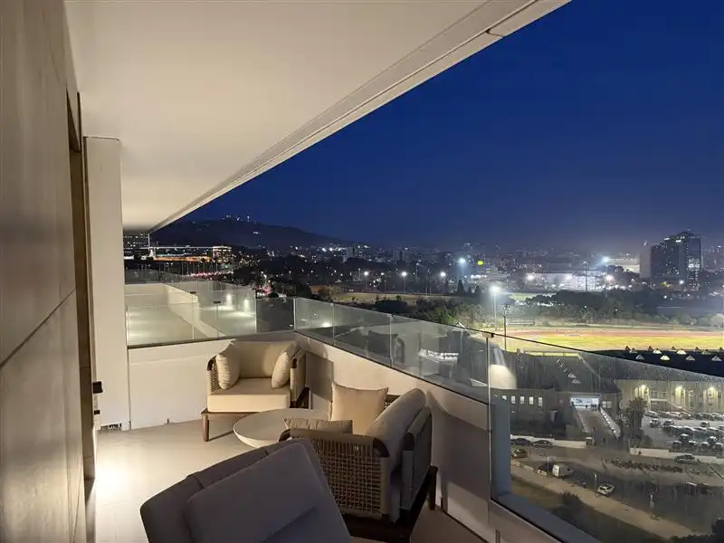 Terraza de Piso de alquiler en Esplugues de Llobregat con Aire acondicionado, Calefacción y Terraza