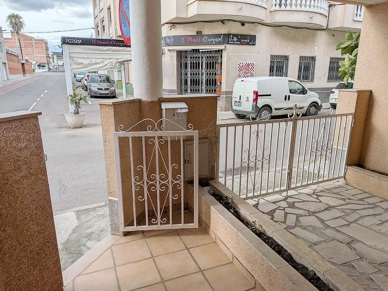 Reihenhaus mit Terrasse zum Verkauf in calle Entença, imagen 5