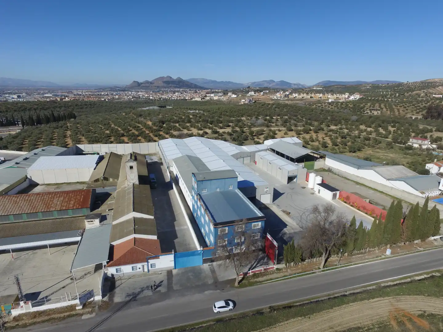 Vista exterior de Nave industrial de alquiler en Pulianas con Alarma