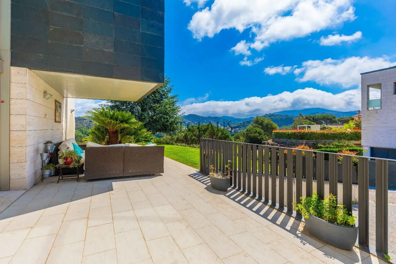 Terrassa de Casa o xalet en venda en Vallromanes amb Aire condicionat, Calefacció i Jardí privat