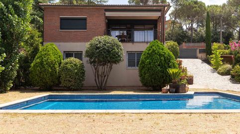 Dues parcelles. Un sol paradís amb piscina