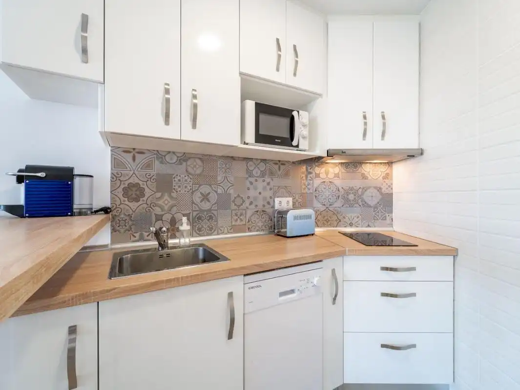 Cocina de Estudio en venta en Torremolinos con Aire acondicionado, Calefacción y Piscina