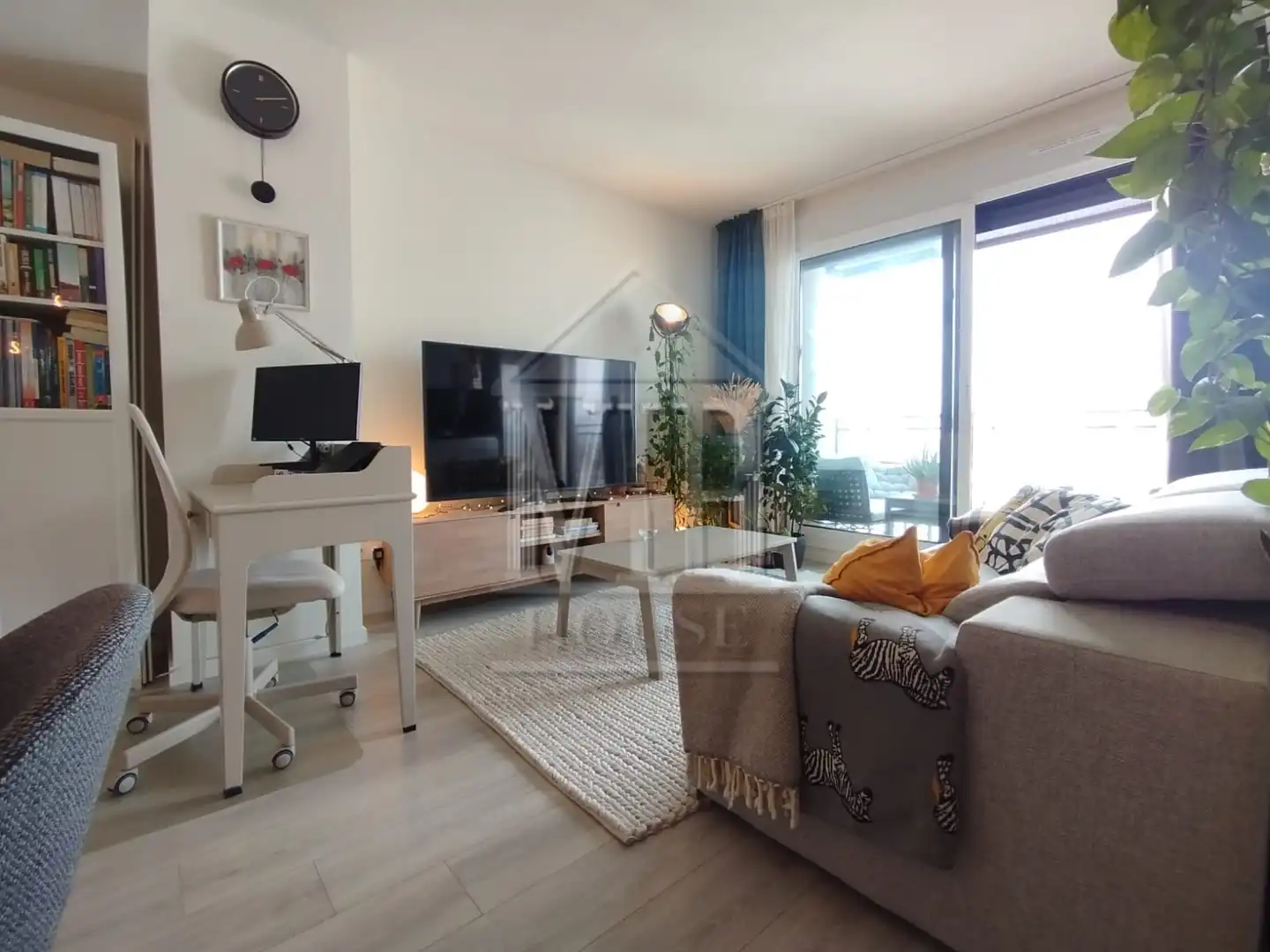 Sala de estar de Piso en venta en Badalona con Aire acondicionado, Calefacción y Parquet