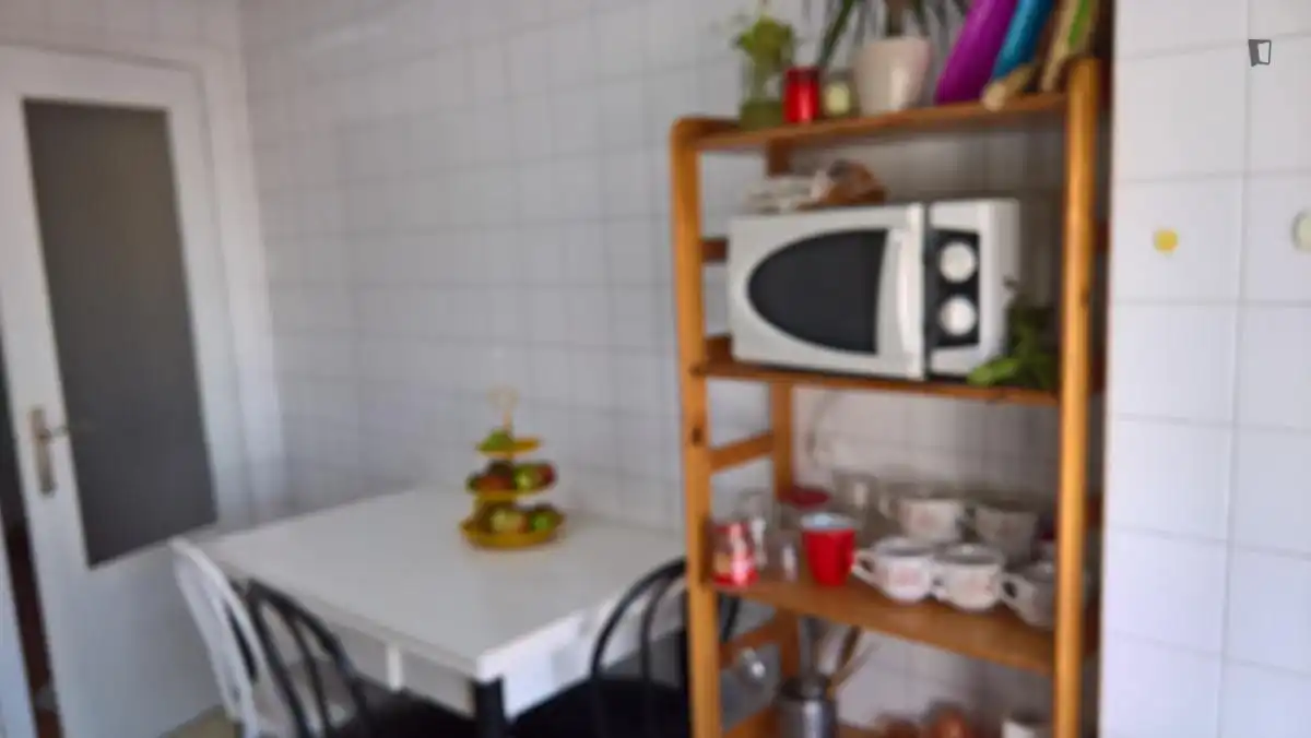 Küche von Wohnungen zur untervermieten in Gijón  mit Heizung, Möbliert und Waschmaschine