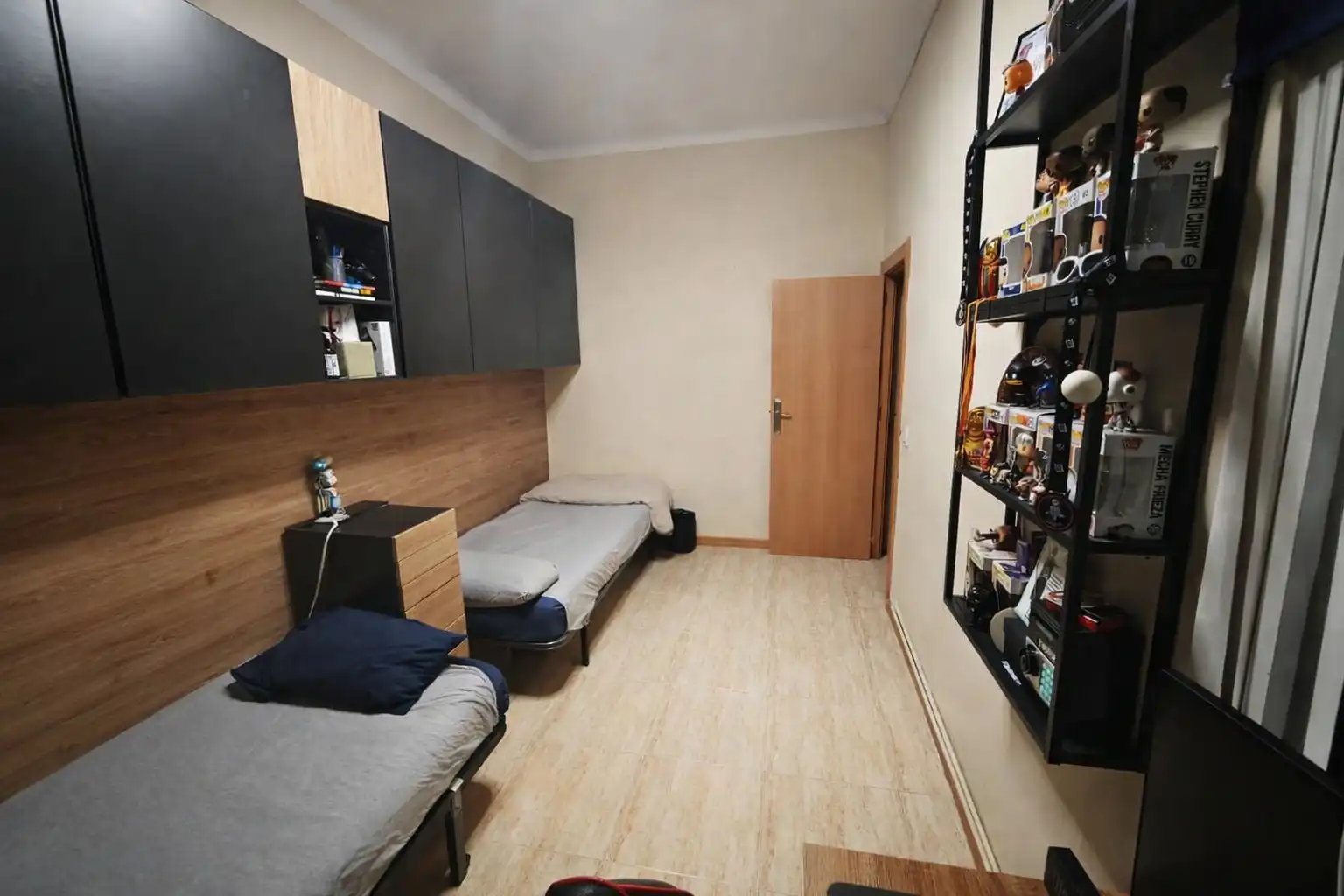 Schlafzimmer von Erdgeschoss zum Verkauf in Badalona mit Heizung, Terrasse und Abstellraum