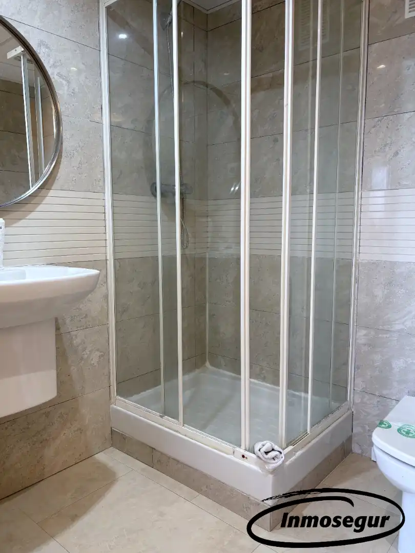 Baño de Ático en venta en Salou con Aire acondicionado, Calefacción y Terraza